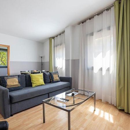 Apartments Sata Park Guell Area Барселона Экстерьер фото