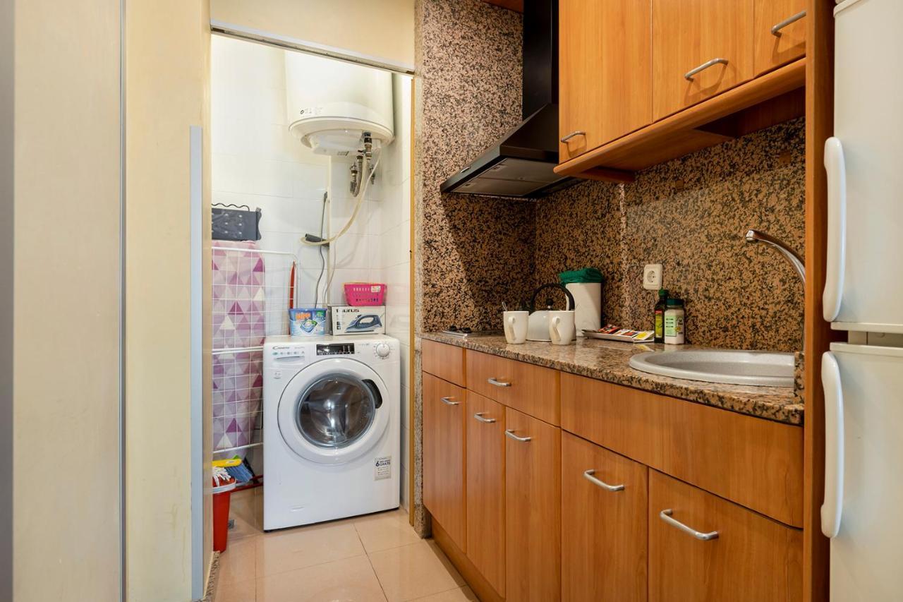 Apartments Sata Park Guell Area Барселона Экстерьер фото