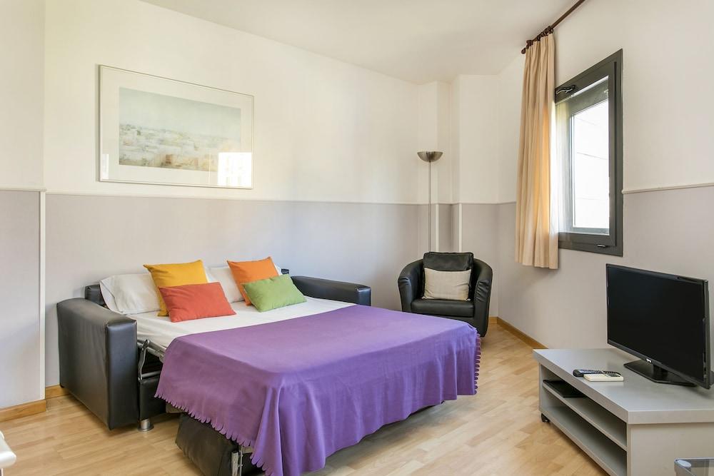 Apartments Sata Park Guell Area Барселона Экстерьер фото